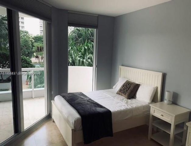 21200 Point Pl 504, Aventura, FL 33180