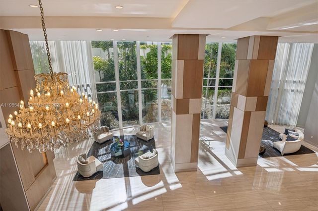 21200 Point Pl 504, Aventura, FL 33180