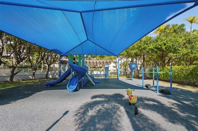 21200 Point Pl 504, Aventura, FL 33180