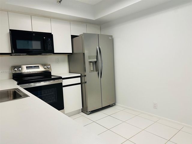 19101 NE 36th Ct 1409, Aventura, FL 33180