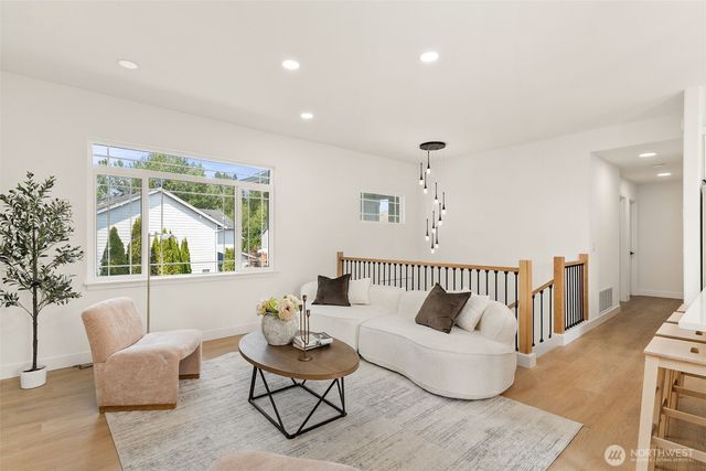 14231 41st Drive SE, Bothell, WA 98012