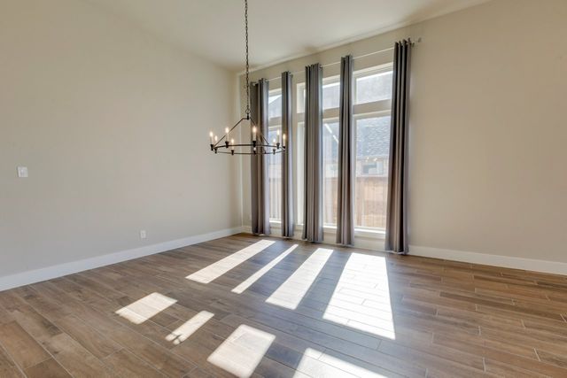 1724 Cannon Street, Van Alstyne, TX 75495