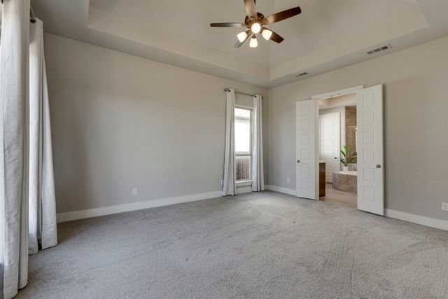 1724 Cannon Street, Van Alstyne, TX 75495