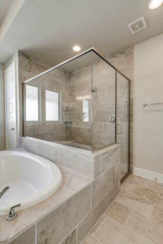 1724 Cannon Street, Van Alstyne, TX 75495