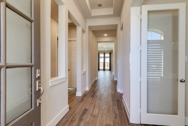 1724 Cannon Street, Van Alstyne, TX 75495