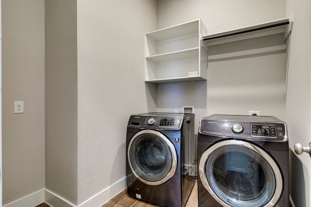 1724 Cannon Street, Van Alstyne, TX 75495