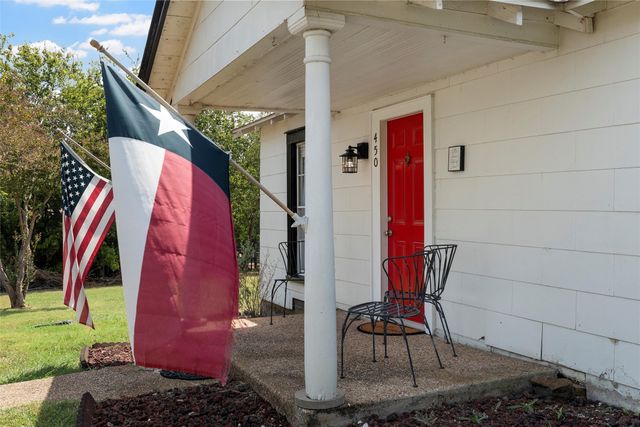 450 Illinois Avenue, China Spring, TX 76633