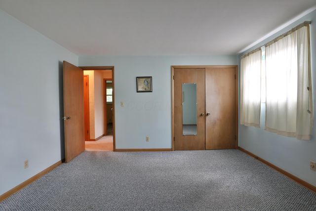 999 Brentford Drive, Columbus, OH 43220