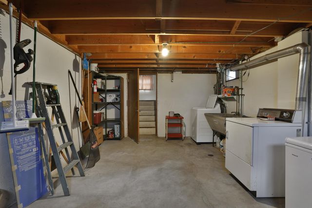 999 Brentford Drive, Columbus, OH 43220