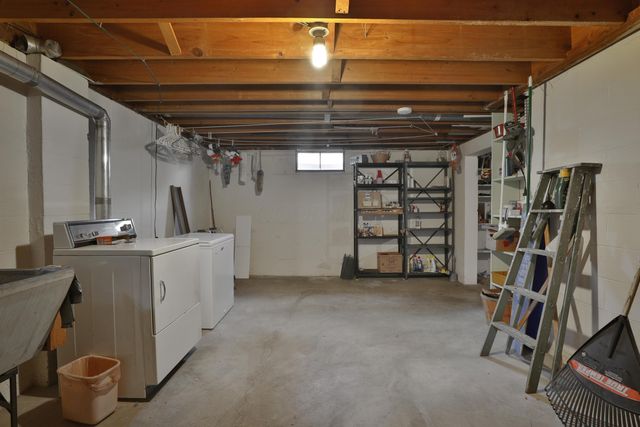 999 Brentford Drive, Columbus, OH 43220