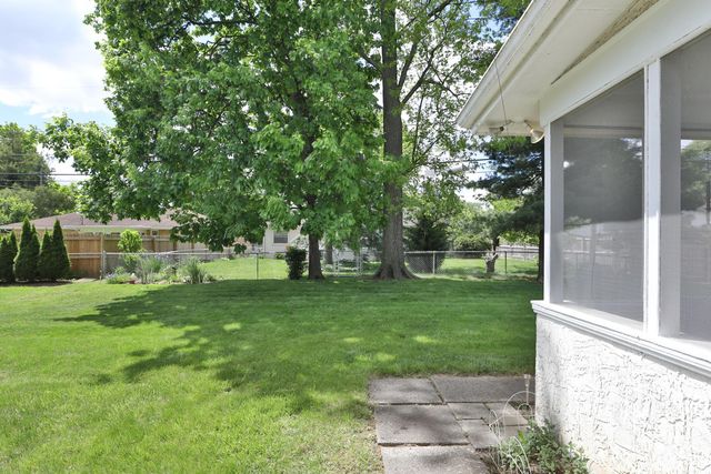 999 Brentford Drive, Columbus, OH 43220