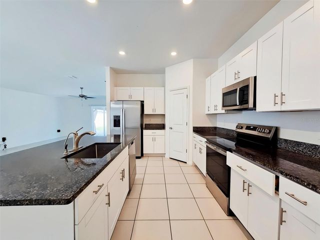 13124 CALCITE BLUE AVENUE, Wimauma, FL 33598