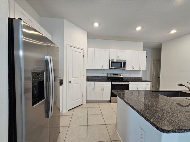 13124 CALCITE BLUE AVENUE, Wimauma, FL 33598