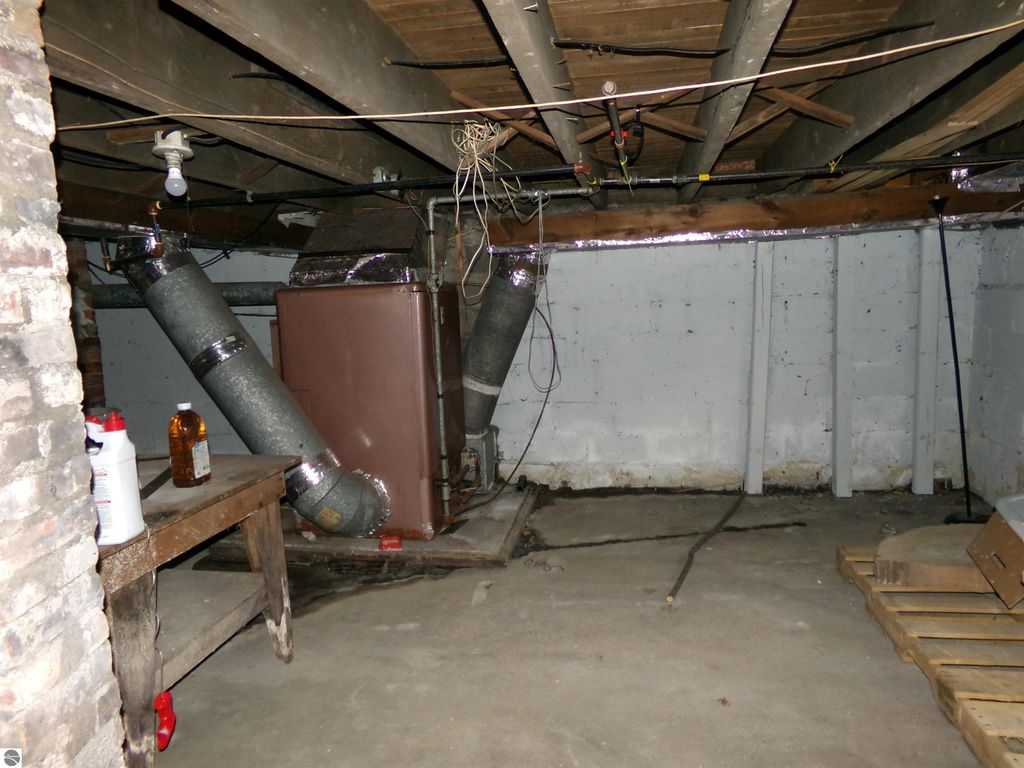 Image 37 of property listing at 116 N Main Street, St Louis, MI 48880