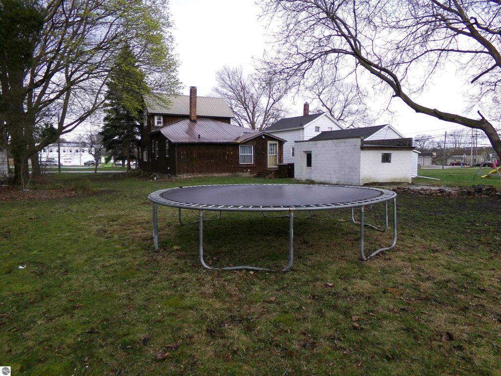 Image 43 of property listing at 116 N Main Street, St Louis, MI 48880