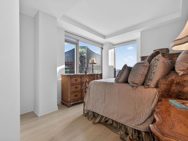 135 Seaport Blvd 2008, Boston, MA 02210