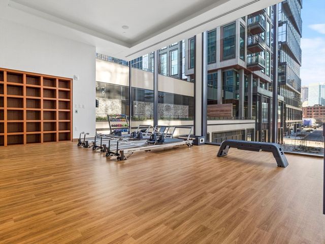 135 Seaport Blvd 2008, Boston, MA 02210