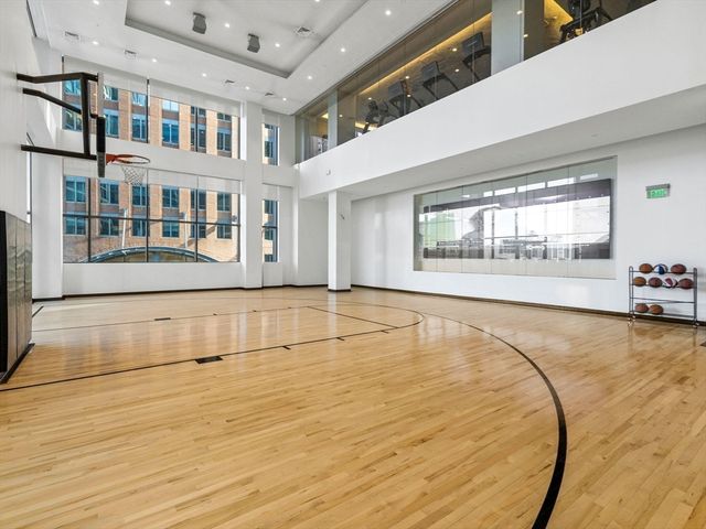 135 Seaport Blvd 2008, Boston, MA 02210