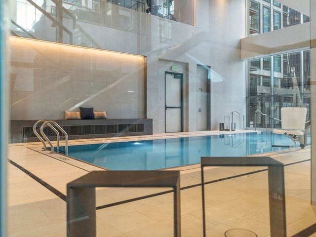 135 Seaport Blvd 2008, Boston, MA 02210