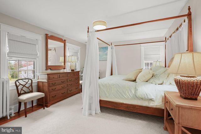 3110 33RD PL NW, Washington, DC 20008