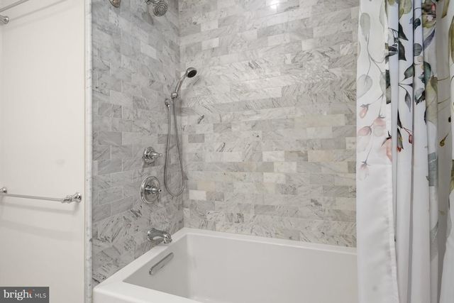 3110 33RD PL NW, Washington, DC 20008