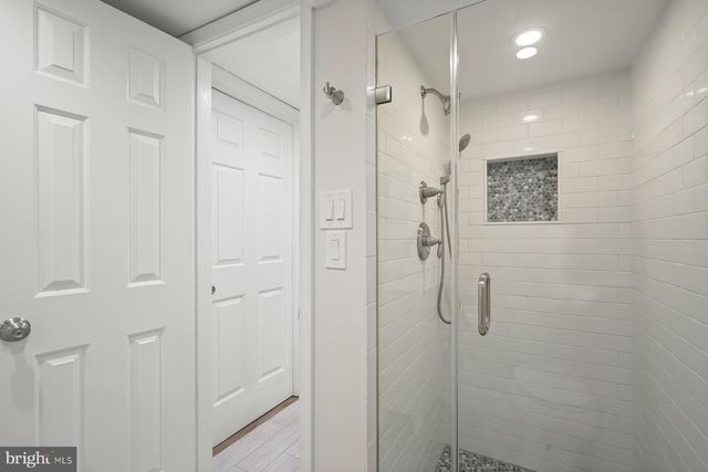 3110 33RD PL NW, Washington, DC 20008