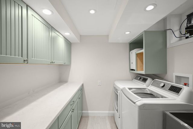 3110 33RD PL NW, Washington, DC 20008