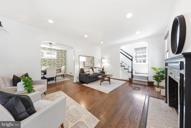 4420 CHESAPEAKE ST NW, Washington, DC 20016