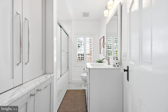 4420 CHESAPEAKE ST NW, Washington, DC 20016