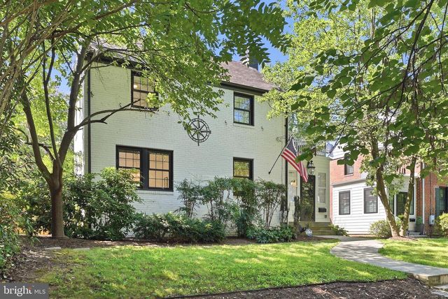 4420 CHESAPEAKE ST NW, Washington, DC 20016