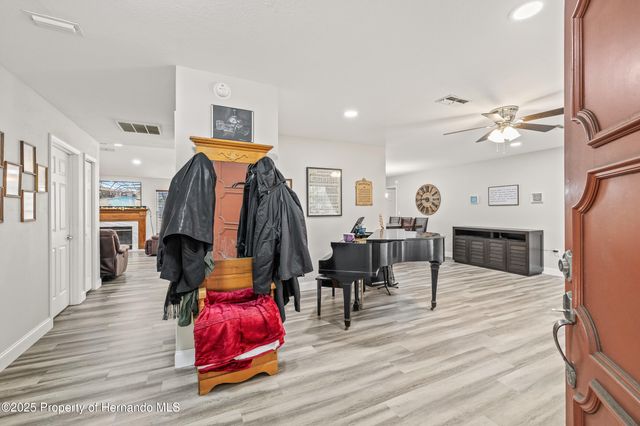 1232 Barranca Avenue, Spring Hill, FL 34609