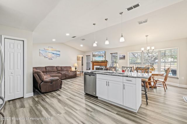 1232 Barranca Avenue, Spring Hill, FL 34609