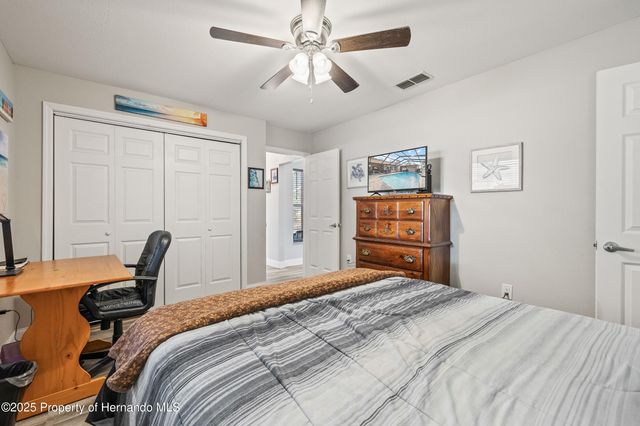 1232 Barranca Avenue, Spring Hill, FL 34609