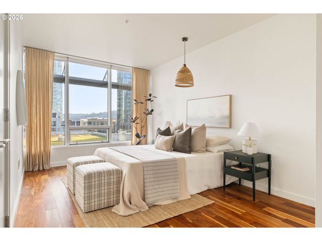 3570 S RIVER Pkwy 713, Portland, OR 97239