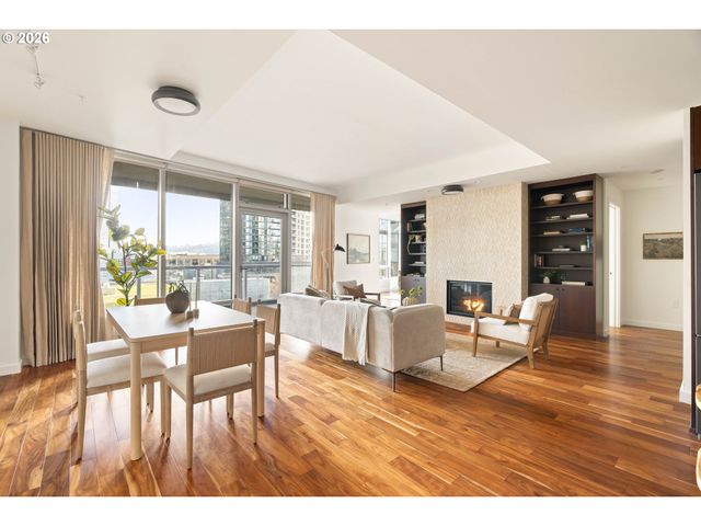 3570 S RIVER Pkwy 713, Portland, OR 97239