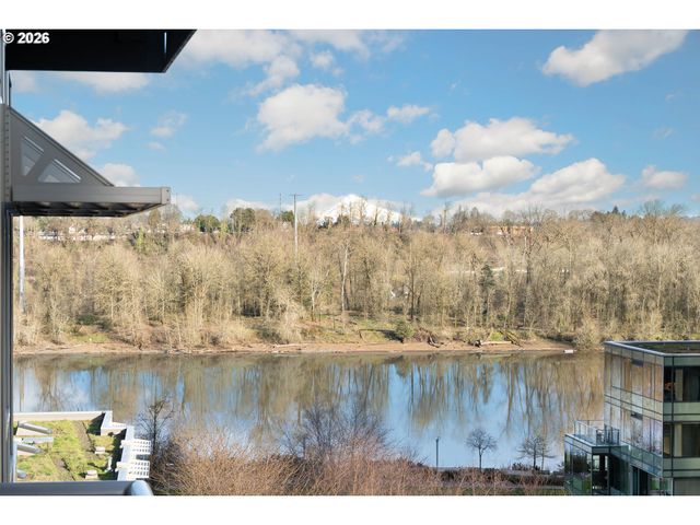 3570 S RIVER Pkwy 713, Portland, OR 97239