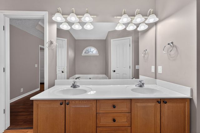 109 Choir Ct, Murfreesboro, TN 37129