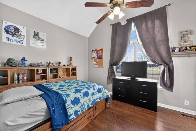 109 Choir Ct, Murfreesboro, TN 37129