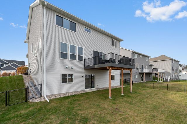 17850 Evershed Way, Lakeville, MN 55044