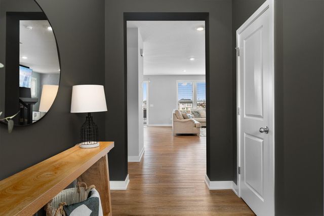 17850 Evershed Way, Lakeville, MN 55044