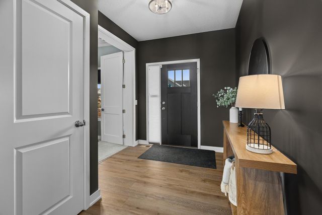 17850 Evershed Way, Lakeville, MN 55044