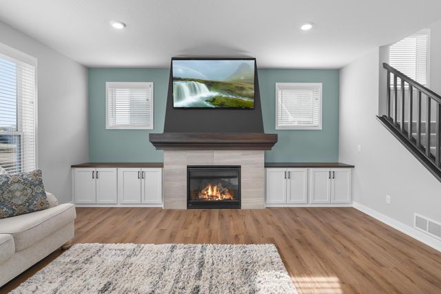 17850 Evershed Way, Lakeville, MN 55044