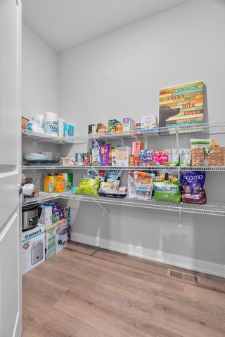 17850 Evershed Way, Lakeville, MN 55044