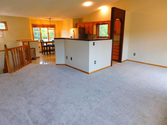 486 193rd Lane NE, Cedar, MN 55011