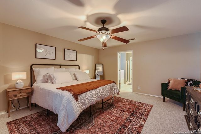 10430 TIGER FLD, San Antonio, TX 78251