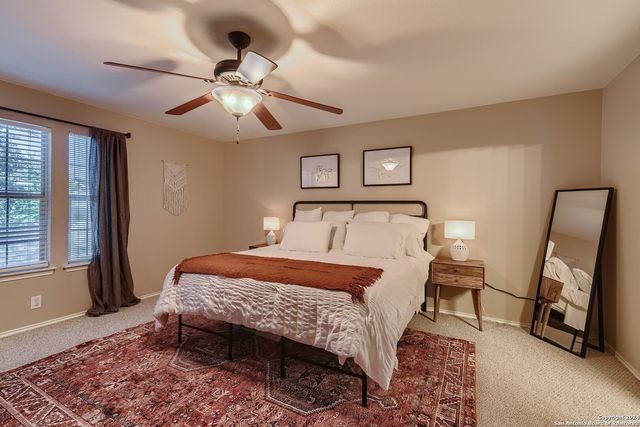 10430 TIGER FLD, San Antonio, TX 78251