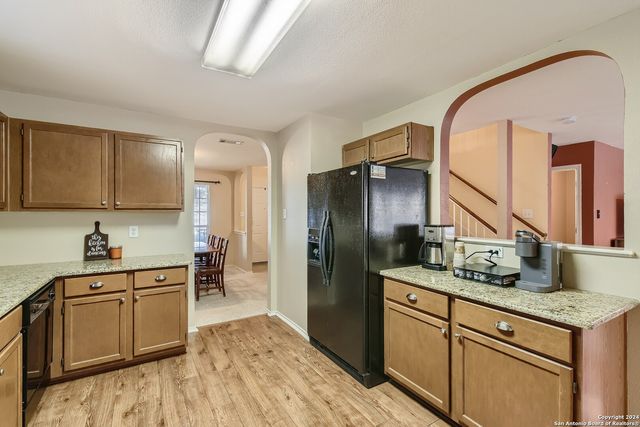 10430 TIGER FLD, San Antonio, TX 78251