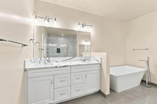 24224 Ocean Avenue, Torrance, CA 90505