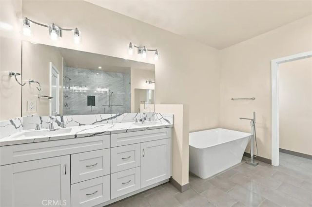 24224 Ocean Avenue, Torrance, CA 90505