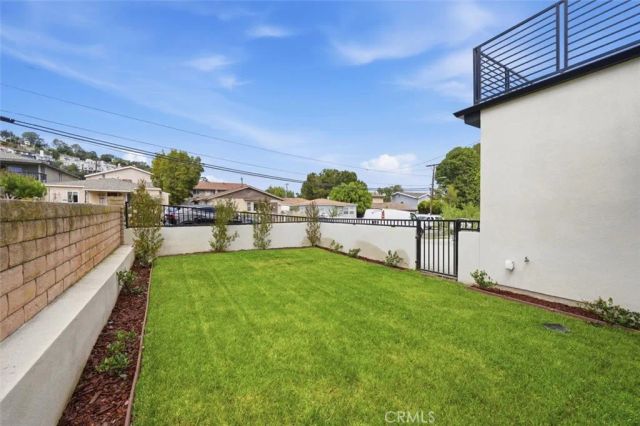 24224 Ocean Avenue, Torrance, CA 90505